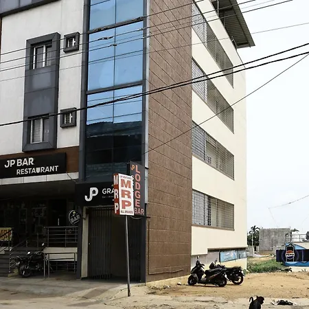 Hotel Jp Grand-3