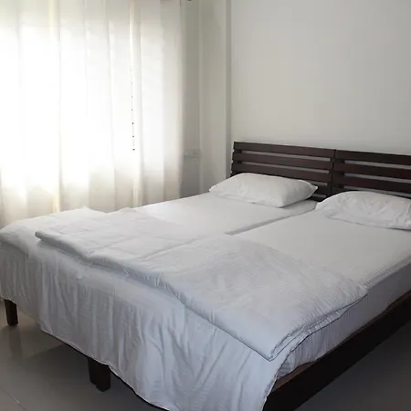 Stayzone 365 Inn-2
